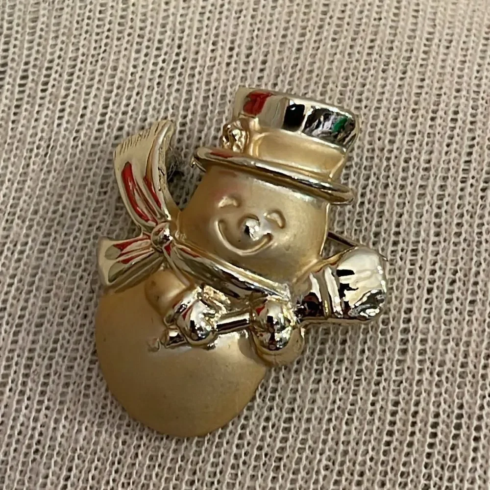 Vintage Matte & Shiny Gold-tone Colored Snowman Pin Holiday Brooch Christmas Pin